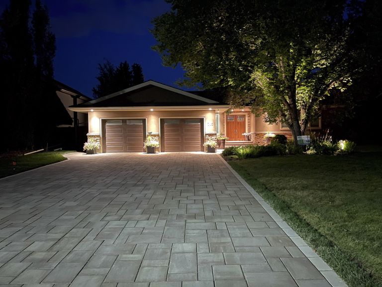 Outdoor lighting garage and front 768x576