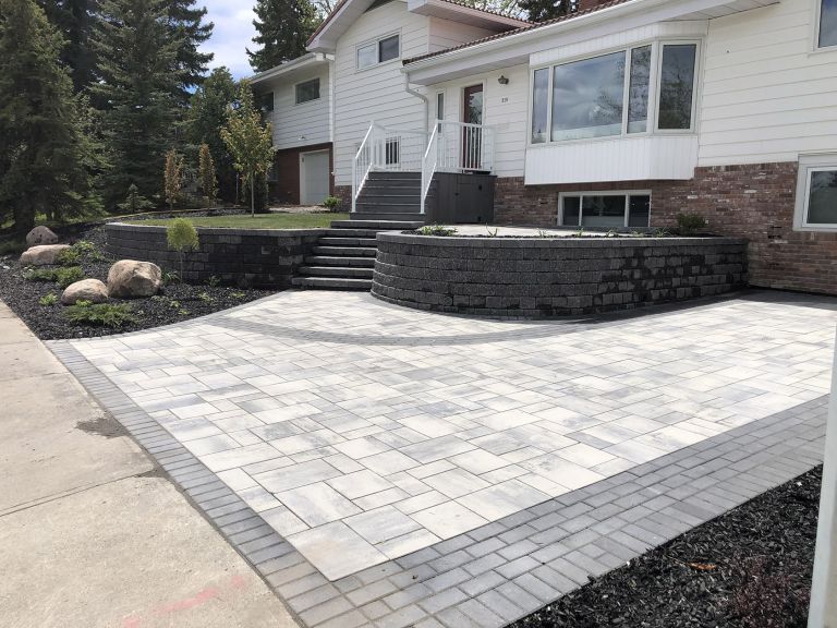 Paver driveways 5 768x576
